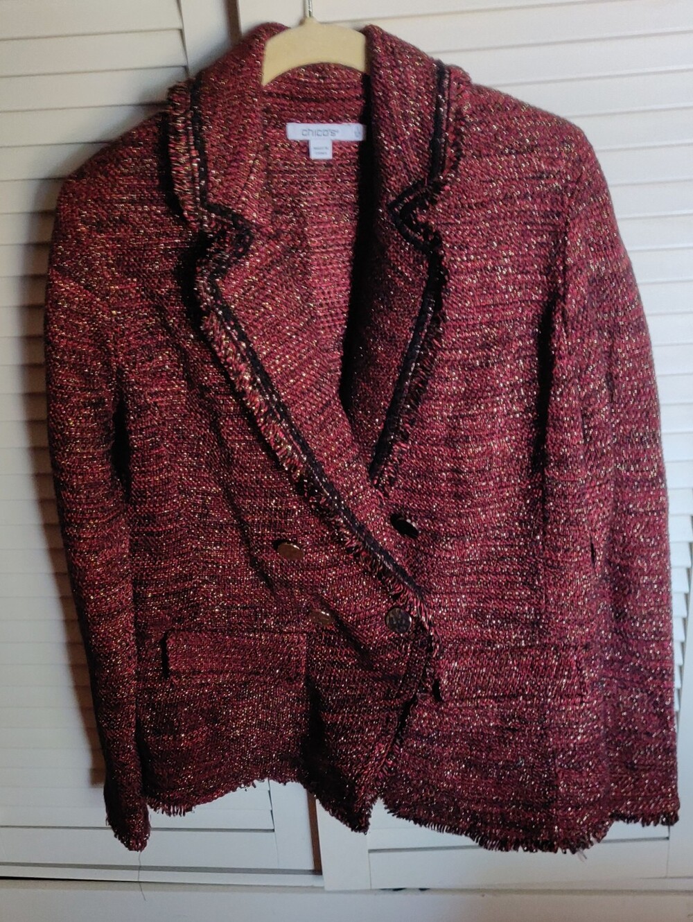 Chico's Burgundy/Red Tweed Double-Breasted Fringe Metallic Thread Blazer Size 1